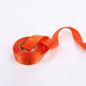 ملصق الملابس المنسوجة الملونة